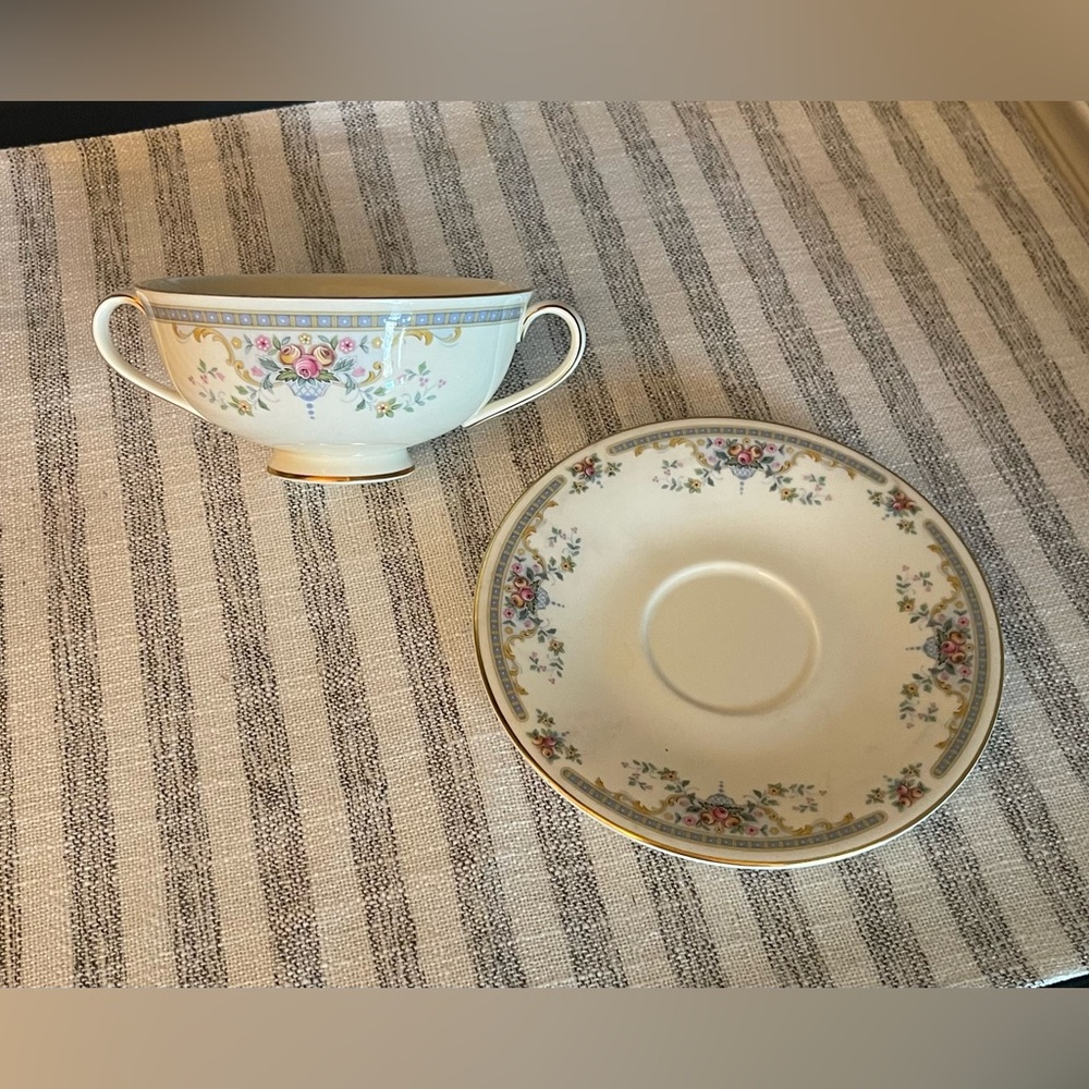 Juliet - Soup Bowl & Plate Set - England - Royal Doulton - Fine Bone China 1987